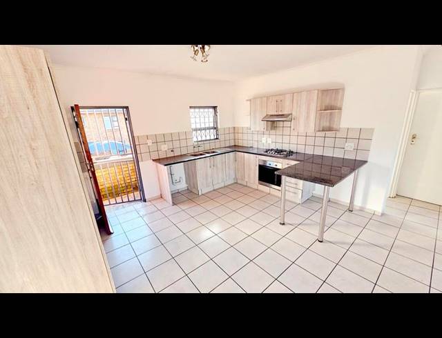 2 BEDROOM APARTMENT FOR SALE IN UNION EXT